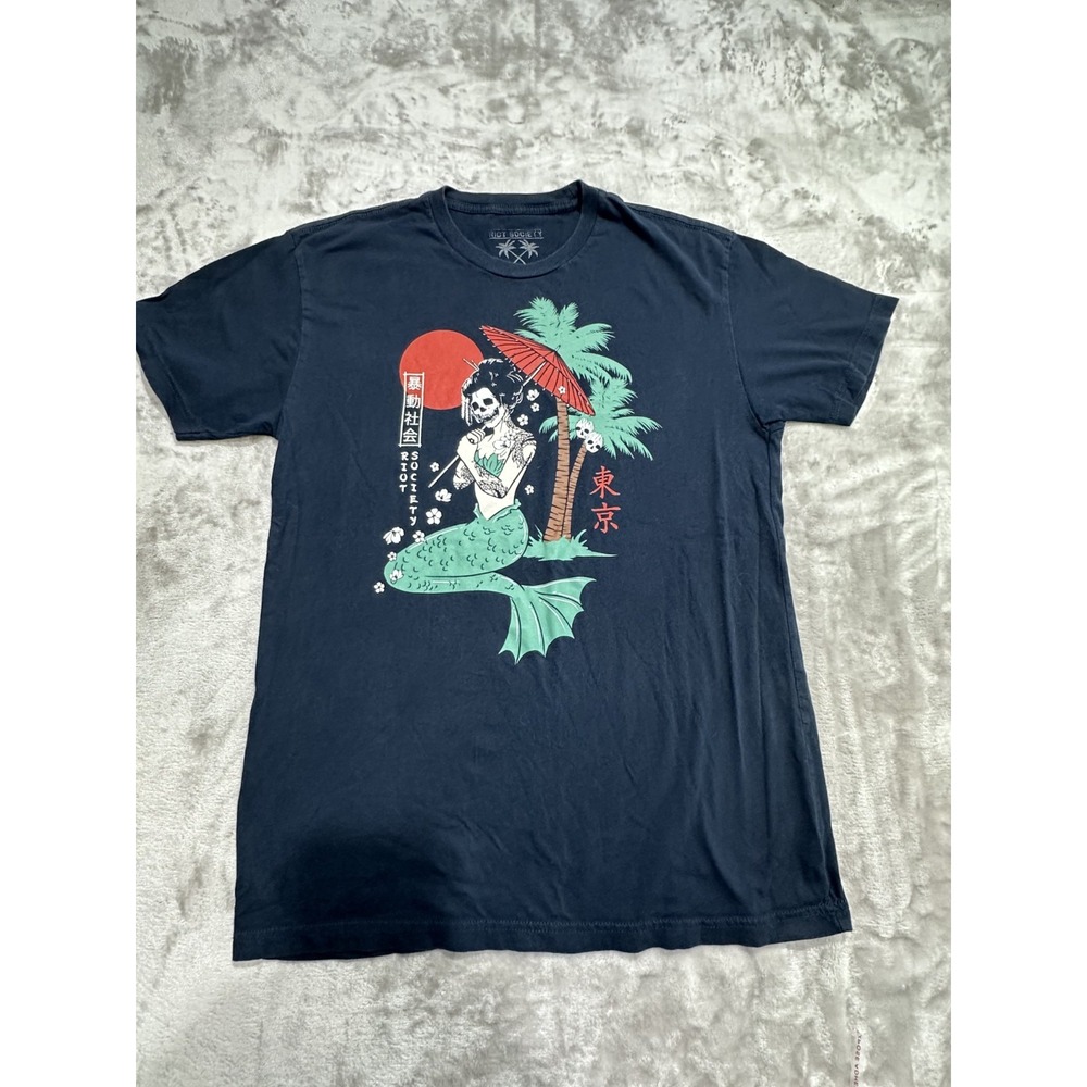 Riot Society T-Shirt Men's Size Medium Navy Blue Short Sleeve Geisha Mermaid EUC